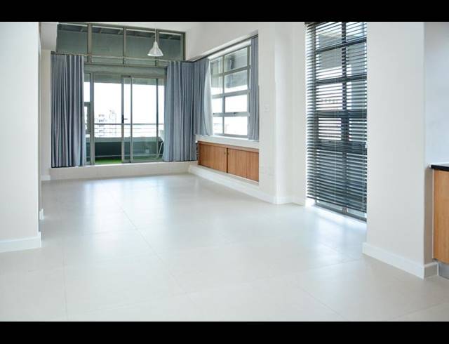1 BEDROOM PROPERTY TO RENT IN SALT RIVER